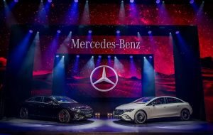 2.-The-newly-unveiled-Mercedes-AMG-EQS-53-4MATIC-and-Mercedes-AMG-EQE-53-4MATIC-taking-center-stage-at-MBFWKL