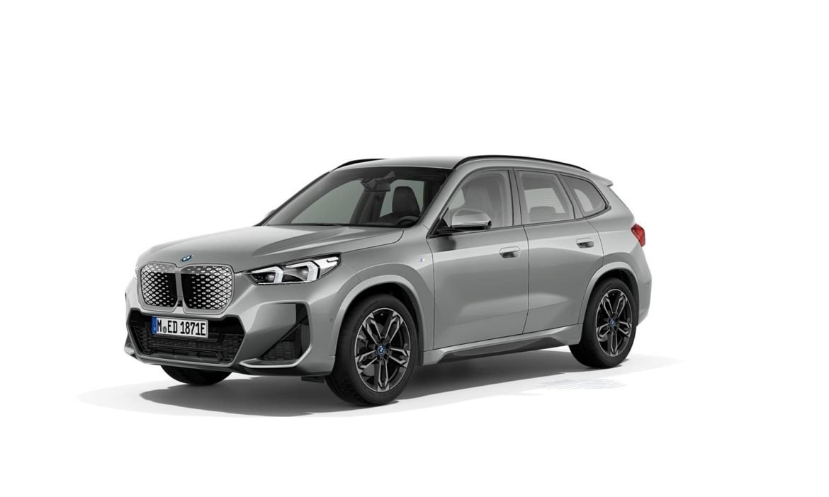 02. The All-New BMW iX1 eDrive20 M Sport in Space Silver – M Alcantara Veganza Black