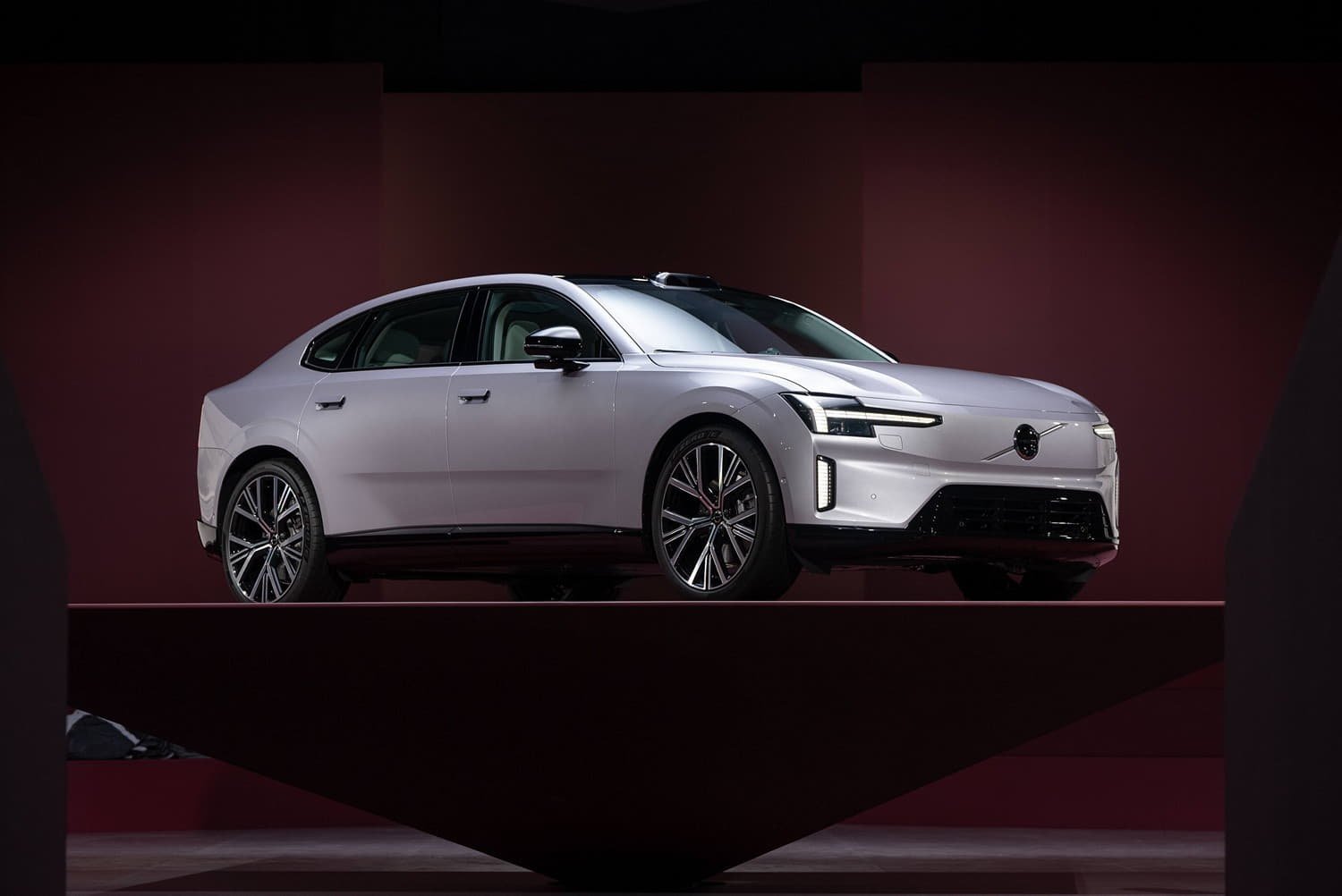 In a class of its own – here is the all-new, fully electric Volvo ES90 ...