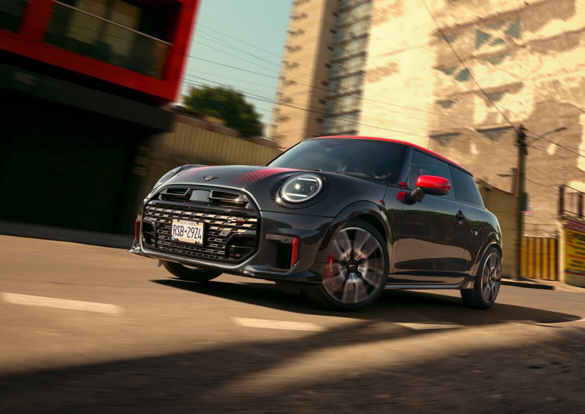02. The New MINI JCW